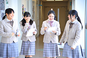 小野学園女子中学・高等学校の生徒2
