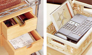 リモコン、新聞、DM用BOX