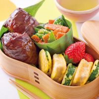 「食欲をそそる！甘辛だれの肉巻きおにぎり」記事サムネイル