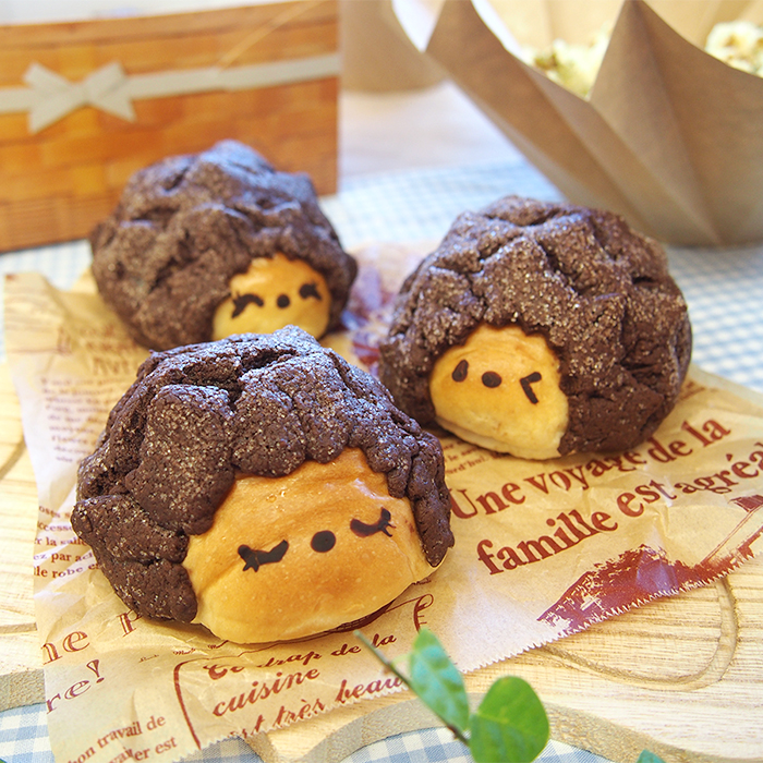 「簡単！かわいい！ホットケーキミックスでできる「ハリネズミのメロンパン」」記事サムネイル