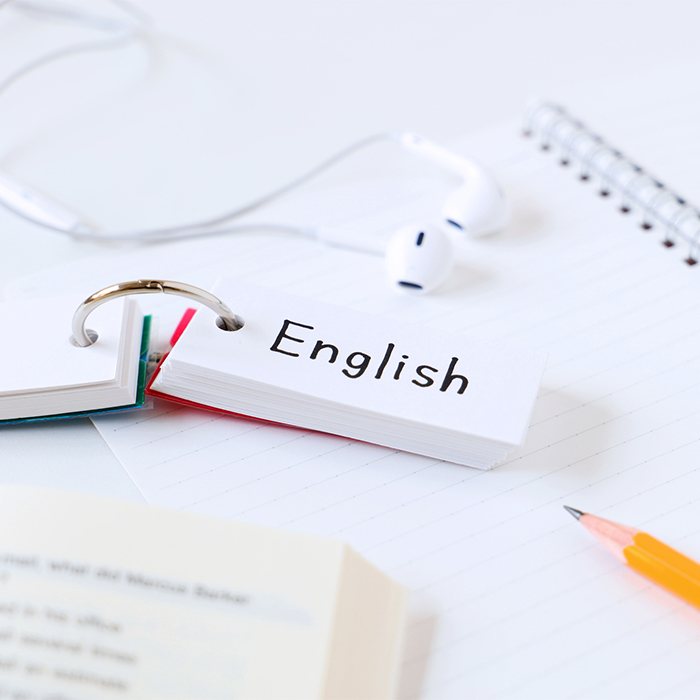 「中学受験、帰国生以外でも受けられる英語入試」記事サムネイル