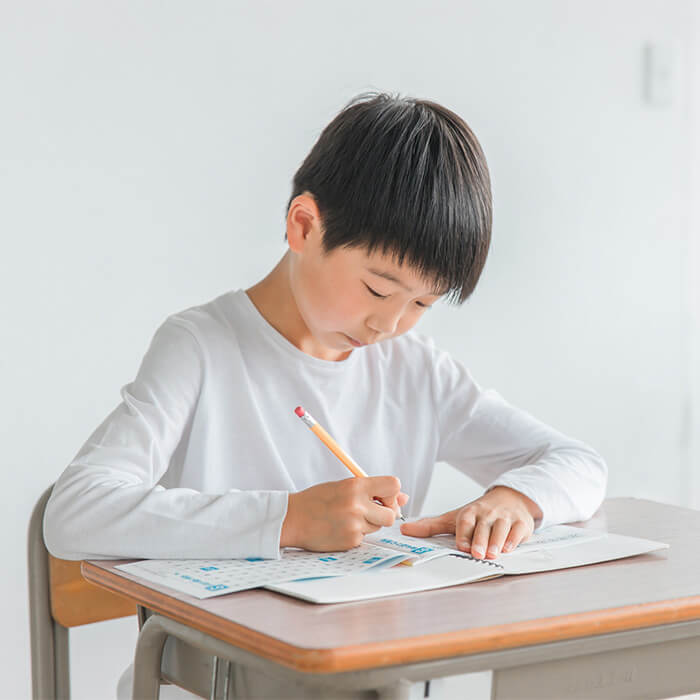 「こんなに勉強するの!?一気に倍増する新6年生の授業数にびっくり【のび太のままvol.9】」記事サムネイル