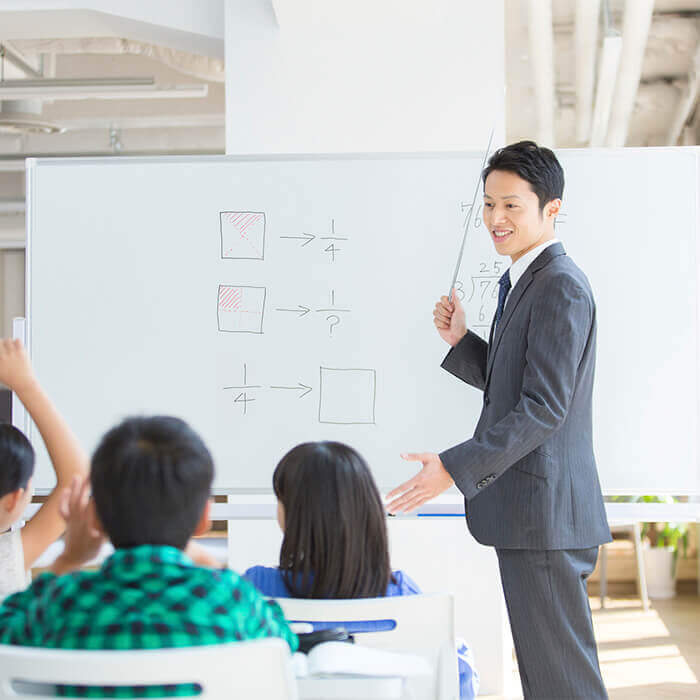 「9月から通塾を嫌がるようになりました。 友達がいないからと。どう助言すれば？」記事サムネイル