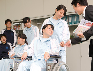 東大阪大学敬愛高等学校