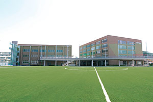 修徳中学校・高等学校 生徒写真