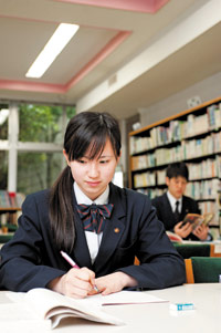 東海大学菅生高等学校 生徒写真