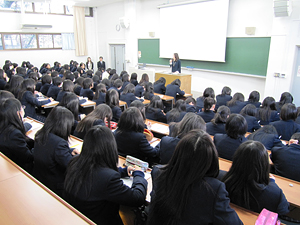 東京家政大学附属女子中学校高等学校