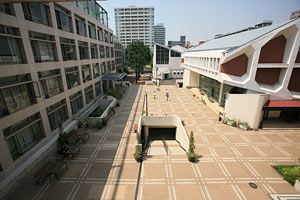 千代田女学園中学校・高等学校　校舎