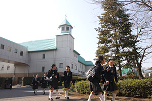 玉川聖学院中等部・高等部　登校時間