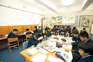 順天中学校・高等学校　学習風景