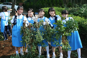 東京純心女子中学校・高等学校