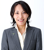 海田 真凜 先生