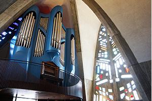 美しく静謐なチャペル