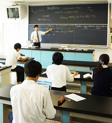 理系志望者を合格に導く学習サポート体制