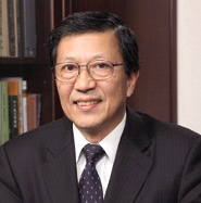 学校長　佐藤 寛文