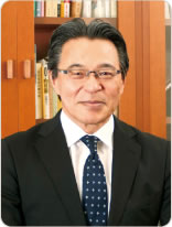 賀澤 恵二 校長 賀澤 恵二 校長