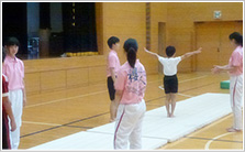 13. 体育：初心者のマット運動