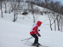 板を平行にして滑る上級者も！