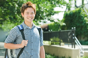 ルネサンス高等学校（大子校、豐田校、大阪校）