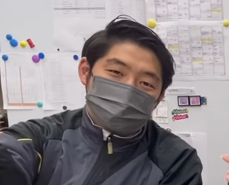 芦澤　歩夢先生 サムネイル画像